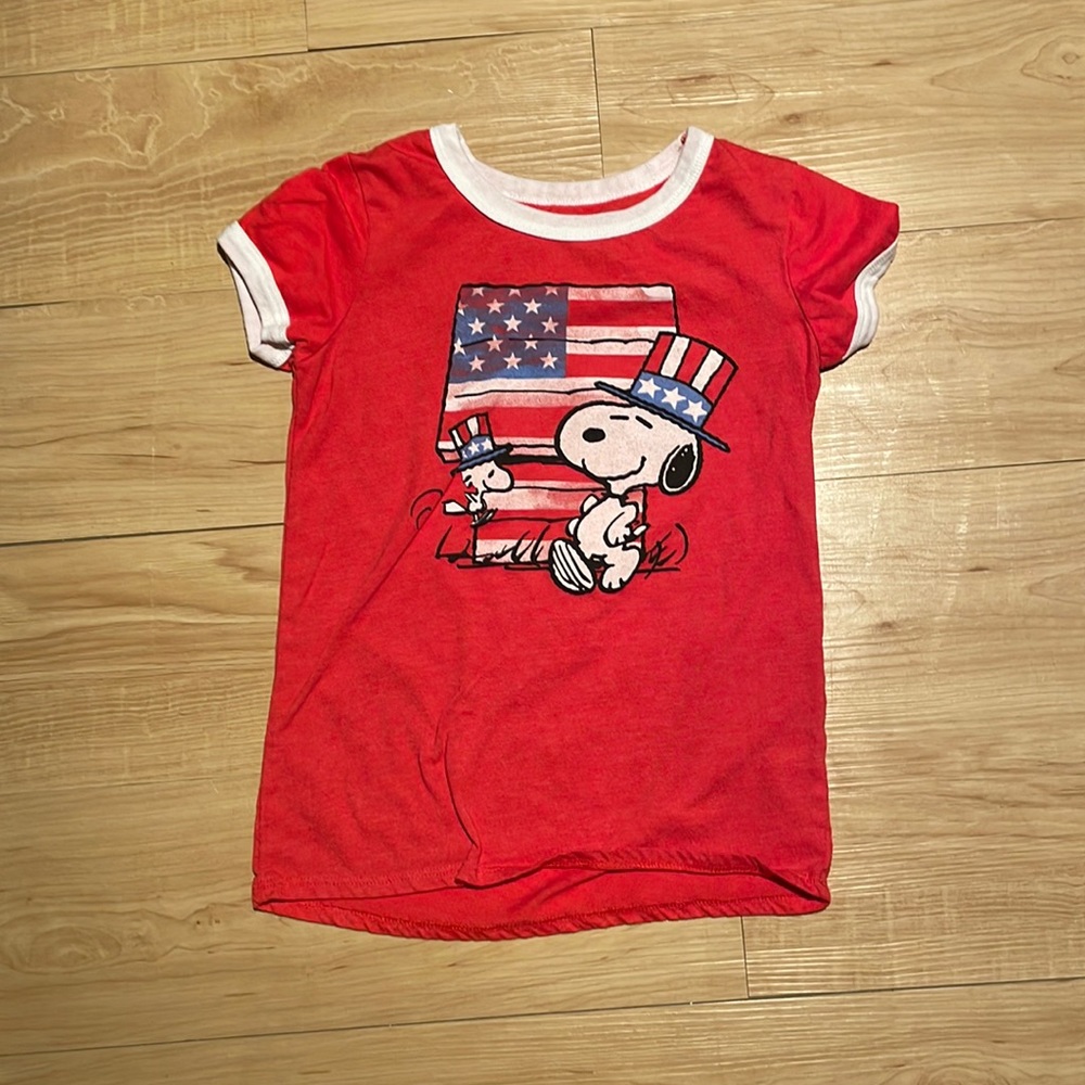 Girls M (7/8) Peanuts patriotic t-shirt